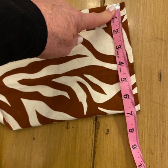 SPANX Women’s Zebra On The Go Ankle Animal Print Fitted Pants NEW Medium - Picture 9 of 15